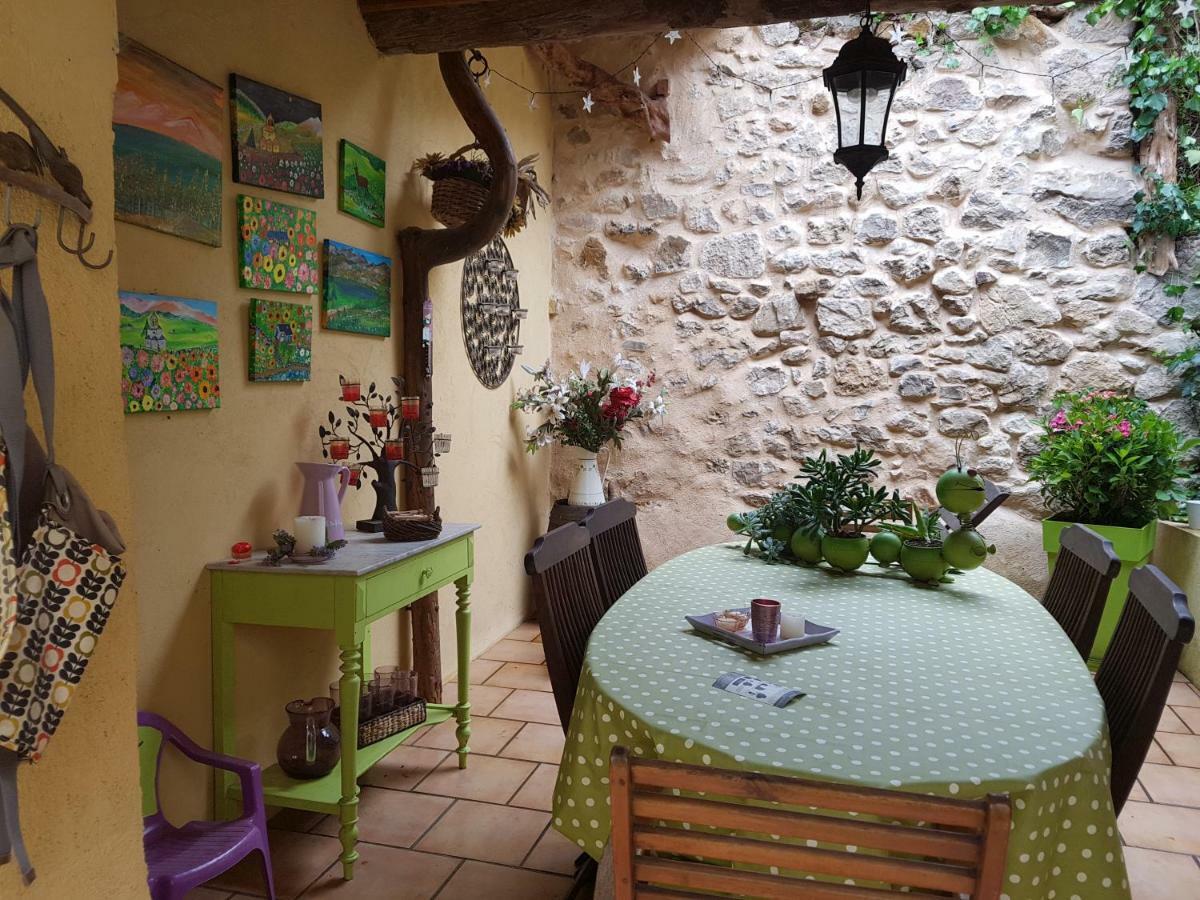 Le Chateau Camps-sur-l'Agly Luaran gambar